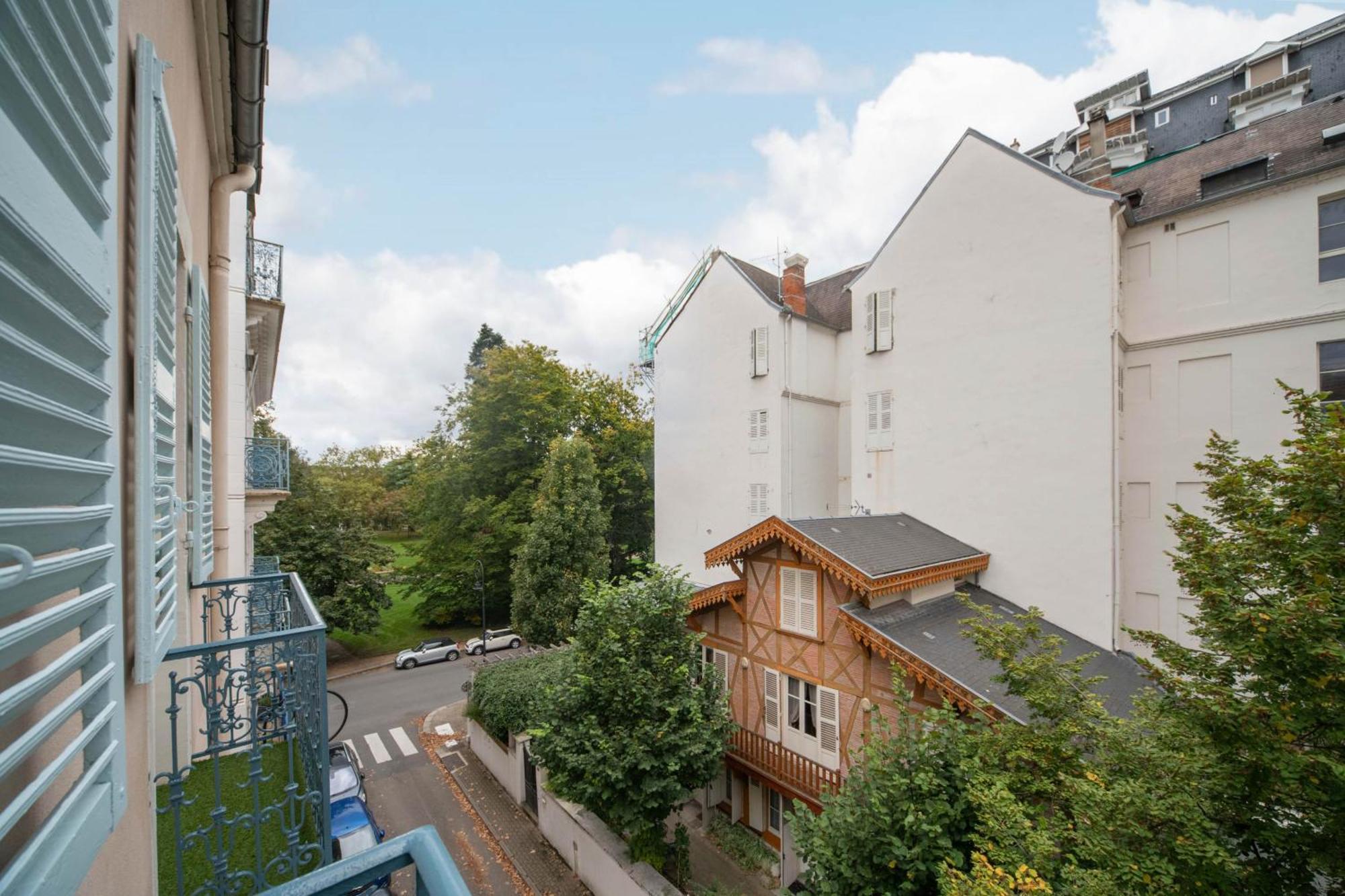 Residence Serbie - Appartements Design Et Climatises En Centre Ville Vichy Zewnętrze zdjęcie